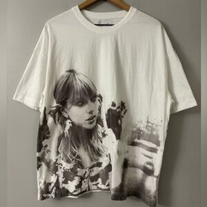 Taylor Swift Lover Era Graphic Tee White Monochrome Photo Shirt Large